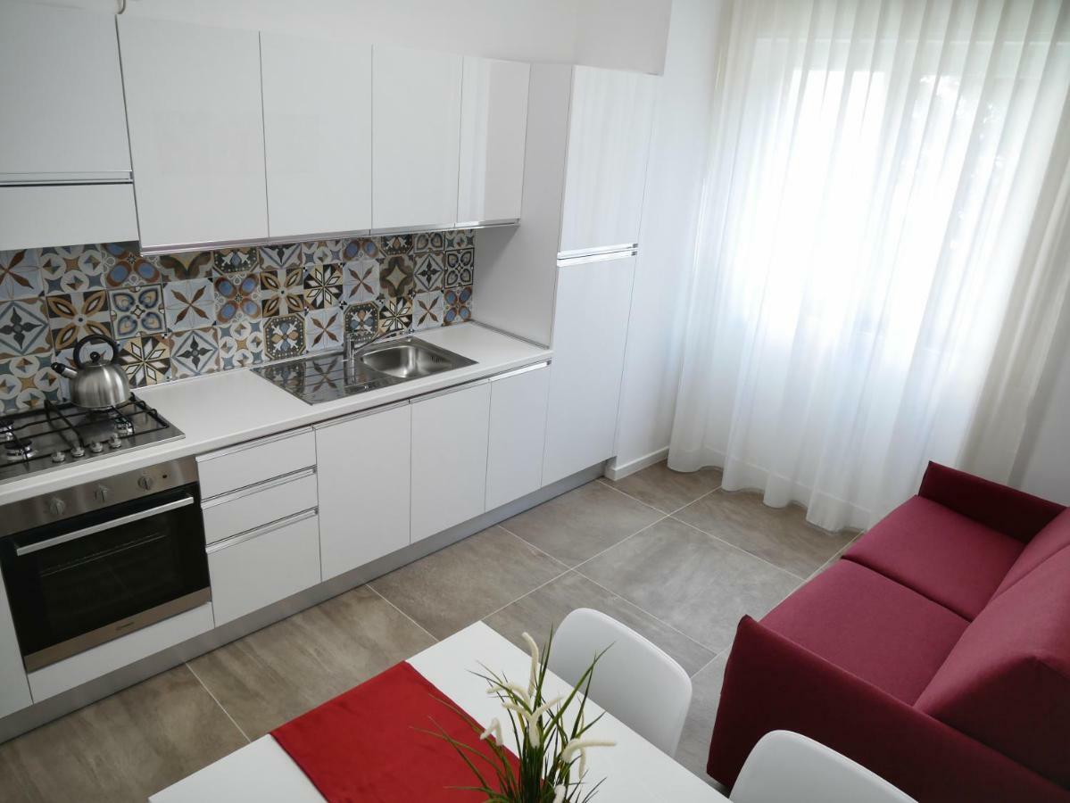 Denza Apartments Castellammare di Stabia Exteriör bild